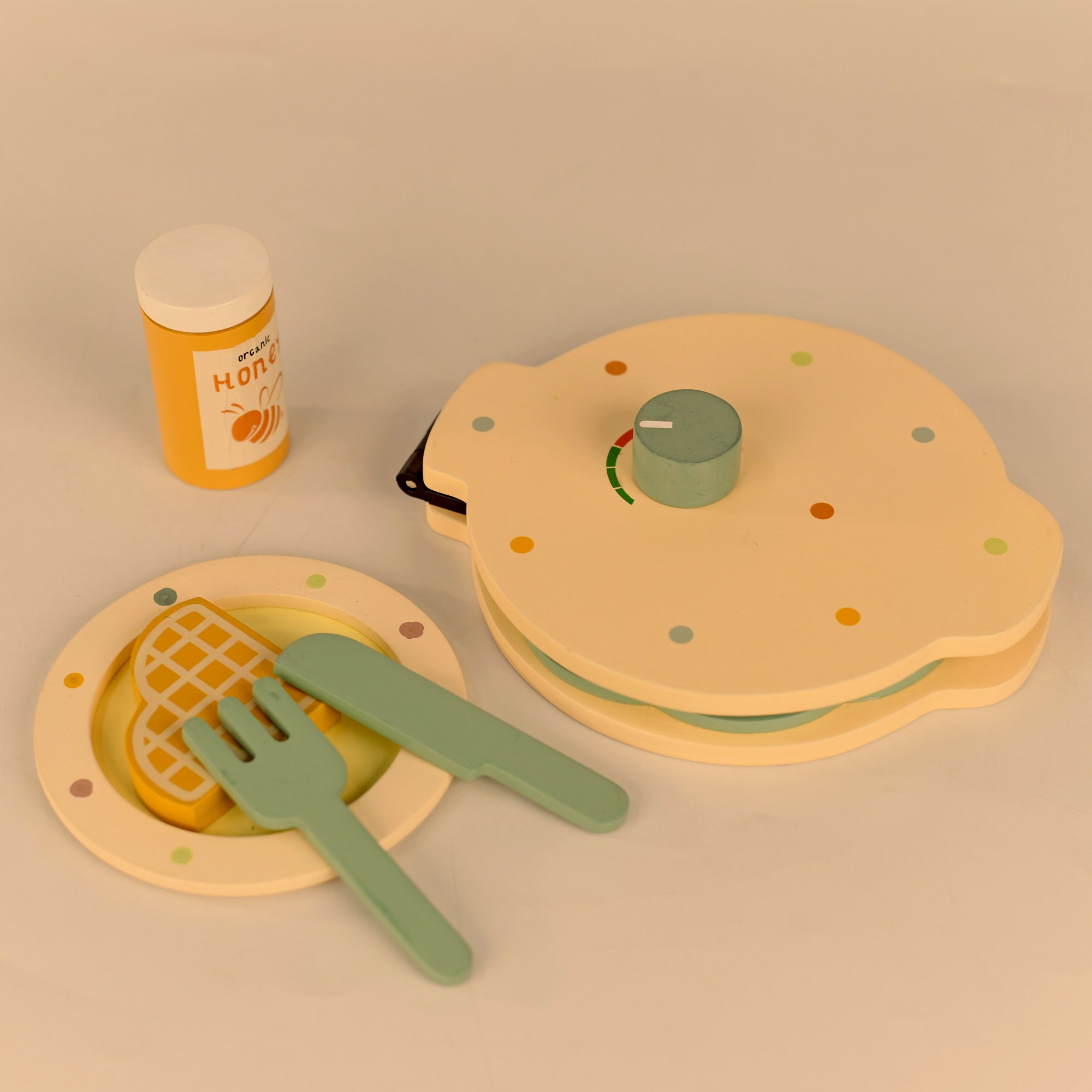 Sweet Treat - Waffle Maker Beige Color - PlayBox