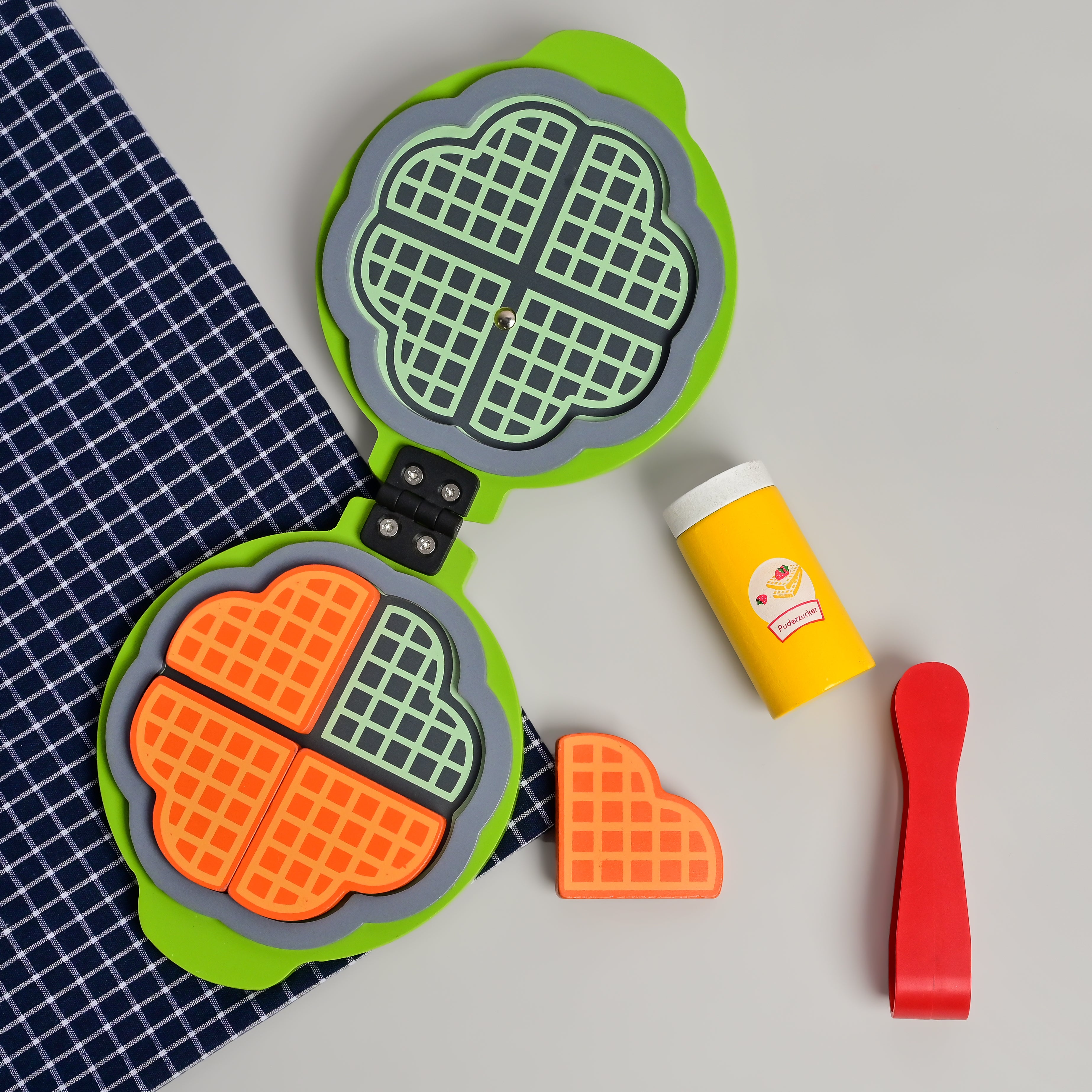 Sweet Treat - Waffle Maker Green Color