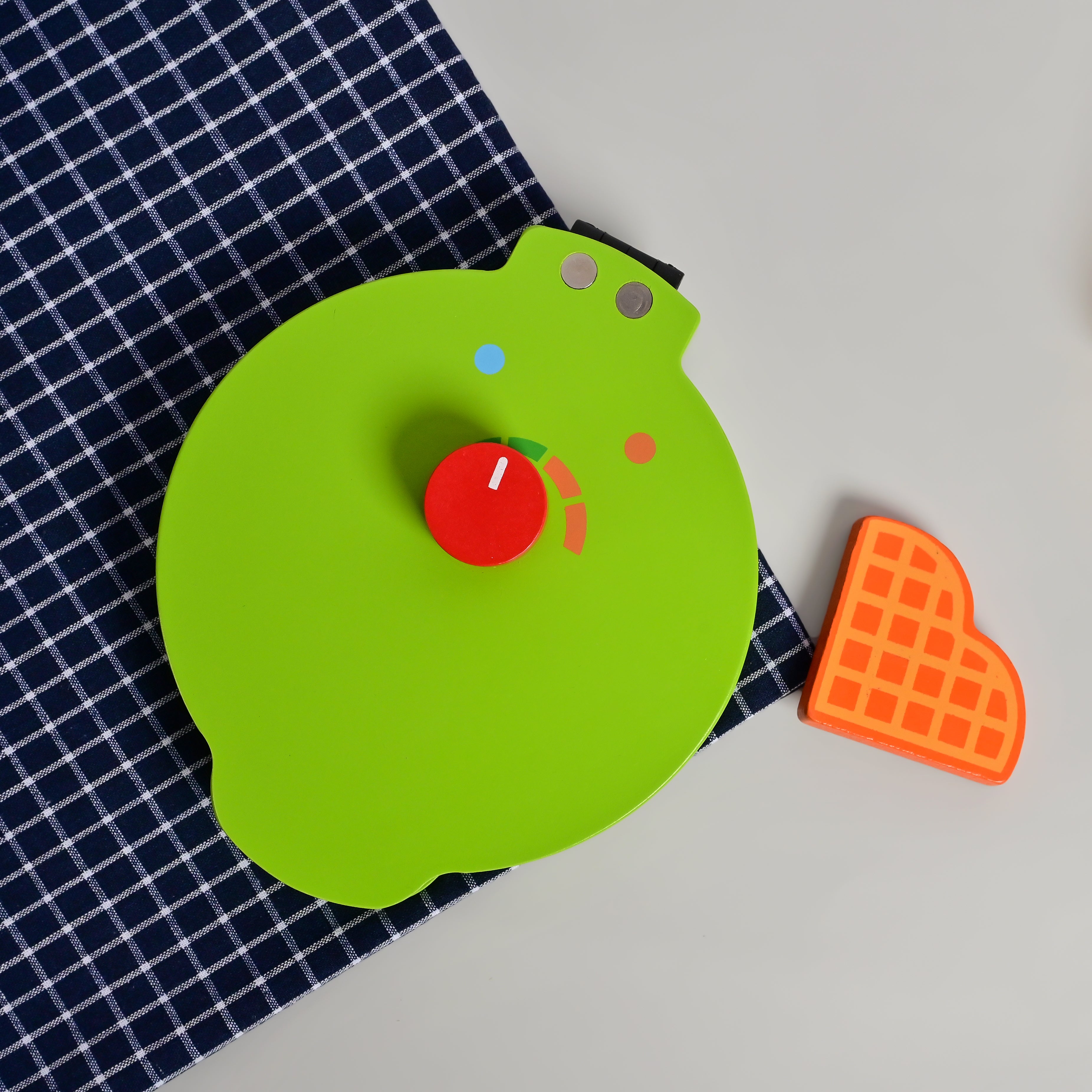 Sweet Treat - Waffle Maker Green Color